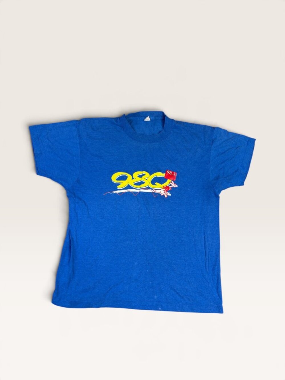 Vintage 90s 98Q 98.3 Radio Kangaroo T-Shirt XL Screen Stars Single Stitch USA